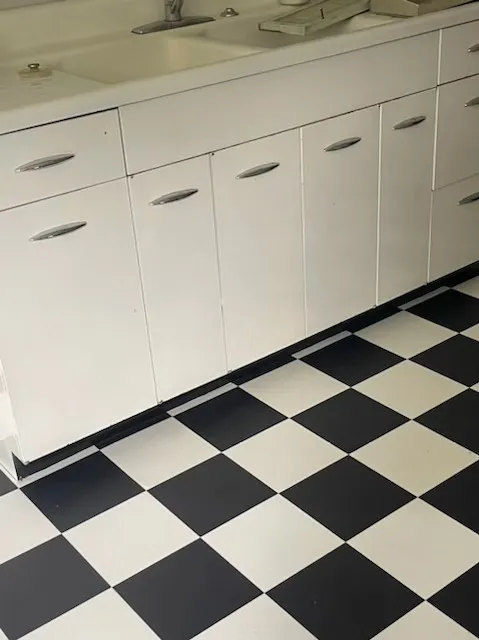 Byron-85232-Tarkett-Checker-Berry-Salt-and-Pepper